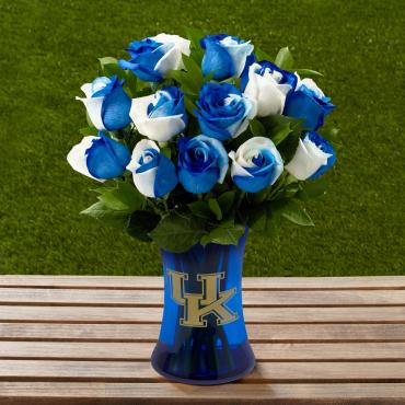 The FTDÂ® University of KentuckyÂ® WildcatsÂ® Rose Bouquet - 12