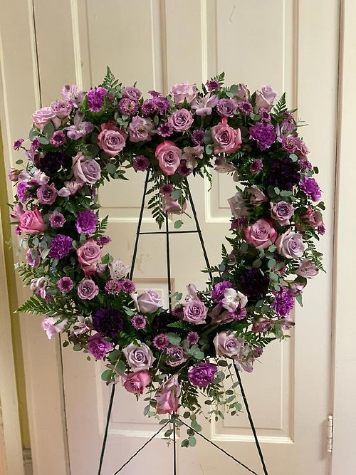 Lavender open heart standing spray